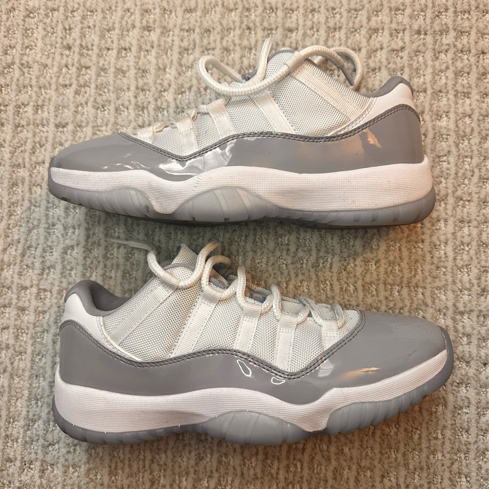 Air Jordan 11 Retro Low size 9.5